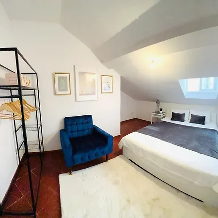 Centre Of Lisbon, Ideal For Tourists Hostal
