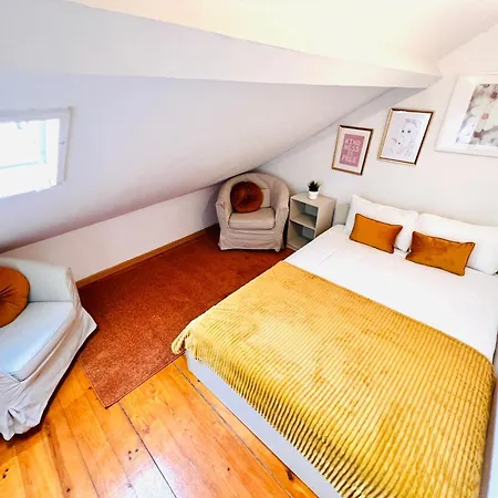 Hostal Centre Of Lisbon, Ideal For Tourists *